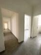 Frisch Saniert: Stilvolle 4-Zimmer-Wohnung in historischem Gebäude! - zweiter Flur